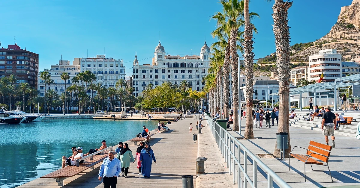 View of Santa Barbara Castle and Casa Carbonel
