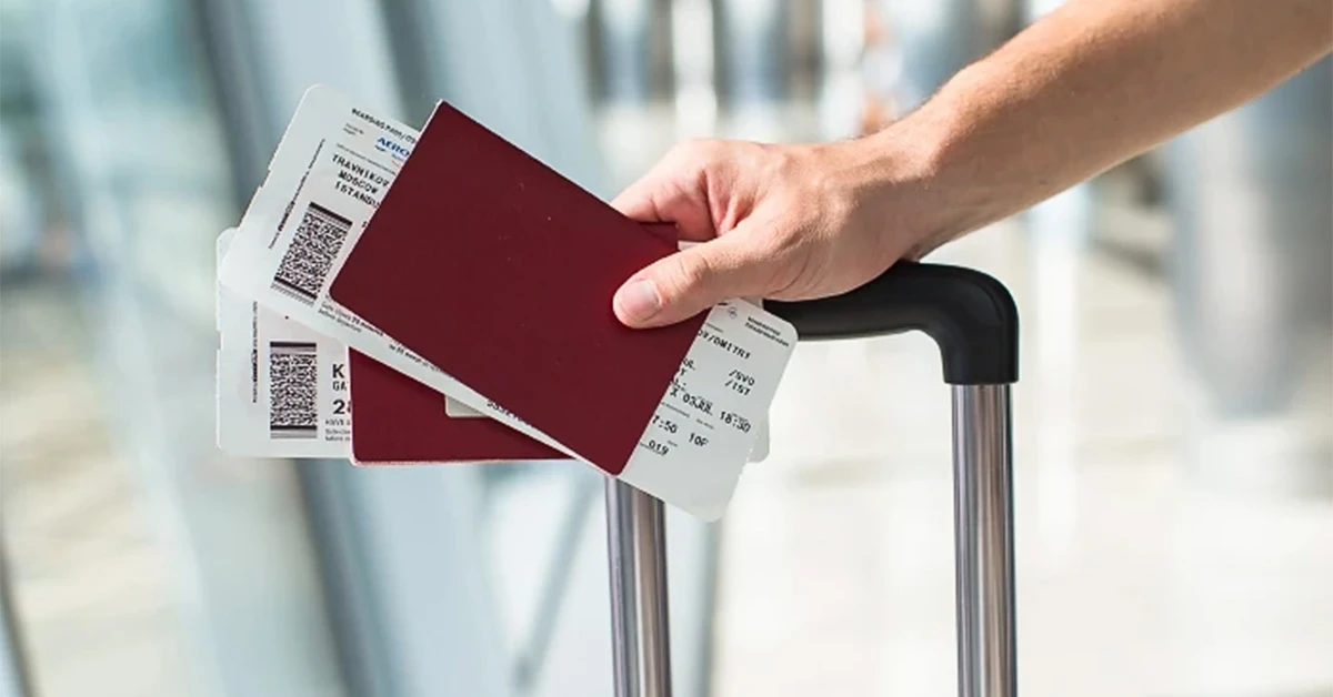 Cheap flights to Spain in 2024. Where is the cheapest place to buy a ticket?