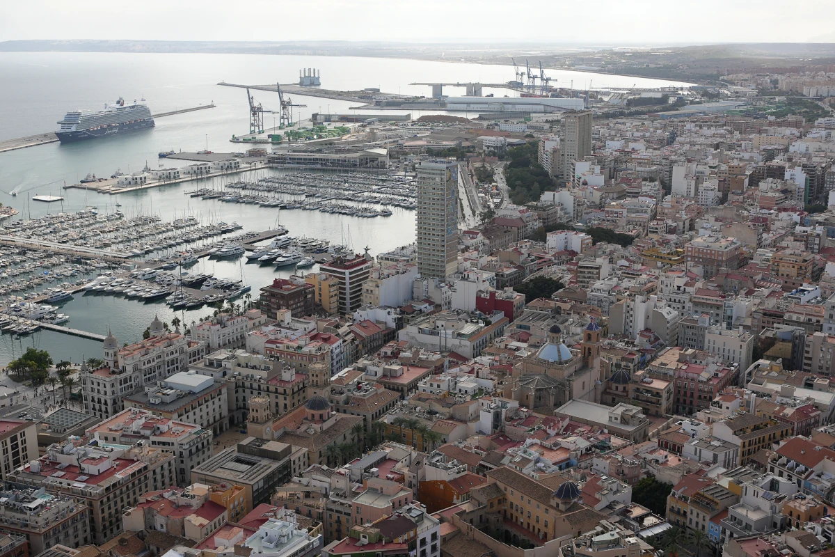 Castle of Saint Barbara in Alicante - Castillo de Santa Bárbara