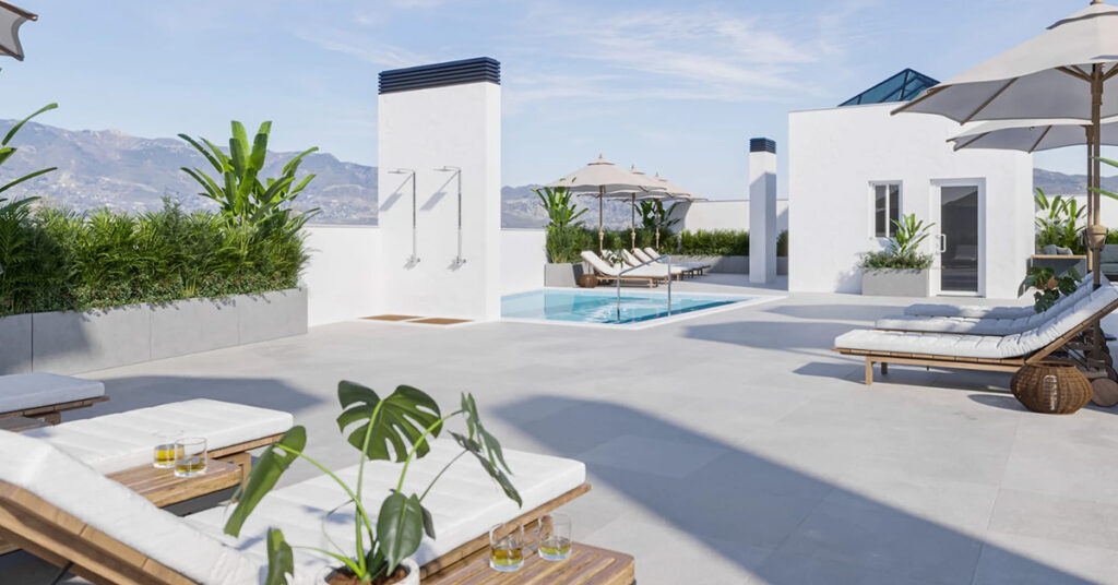 Penthouse with private pool on the sun terrace